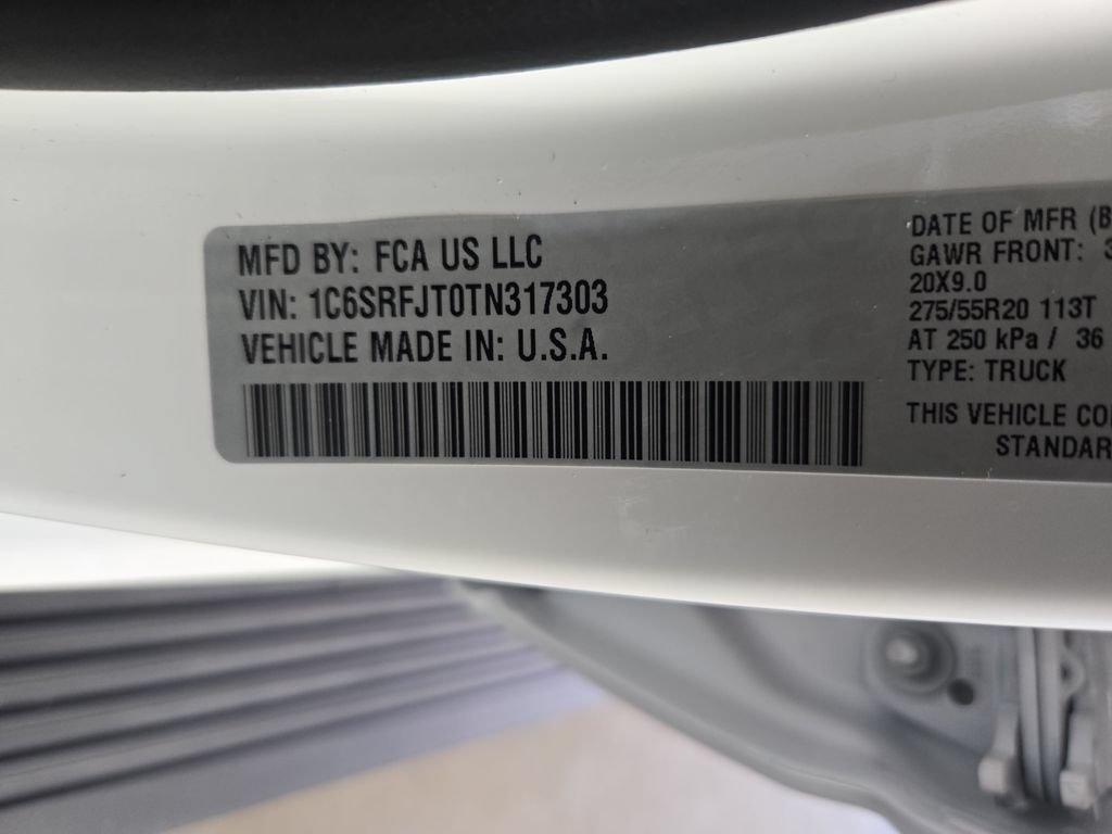 New 2026 RAM 1500 Laramie AWD/4WD image 32