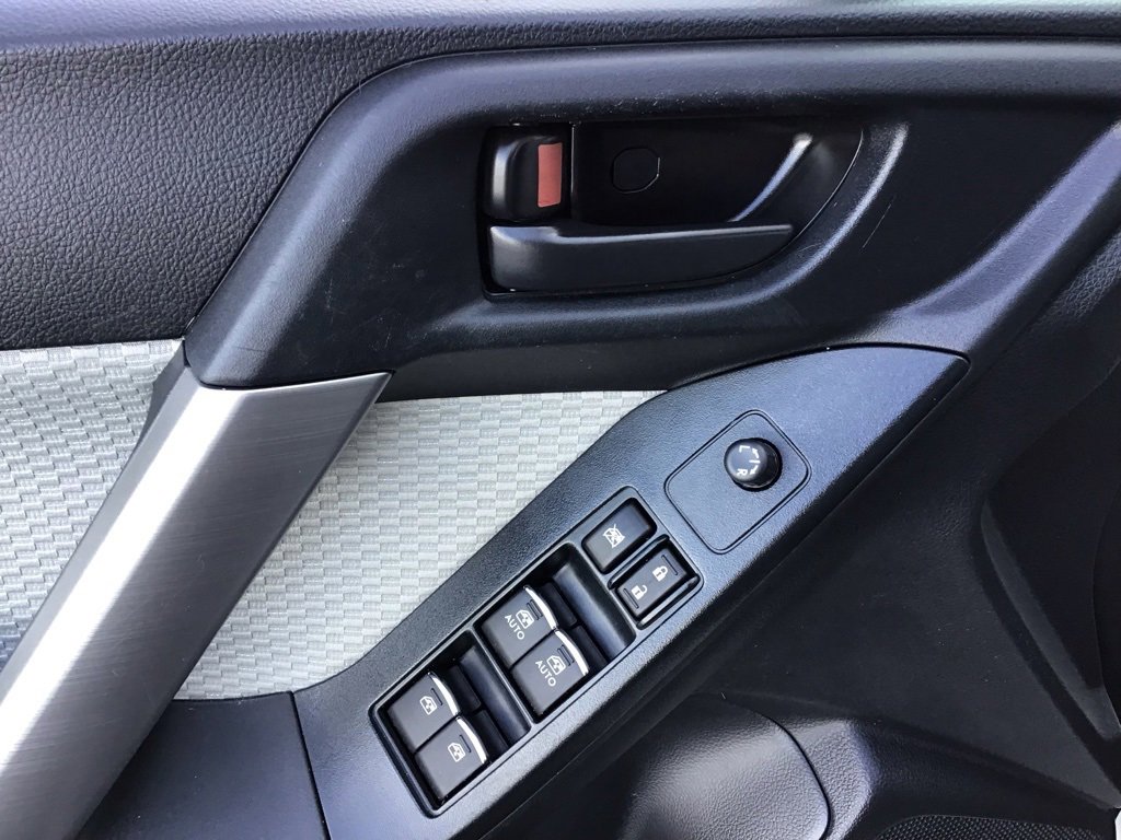 Used 2018 Subaru Forester 2.5i Premium image 10