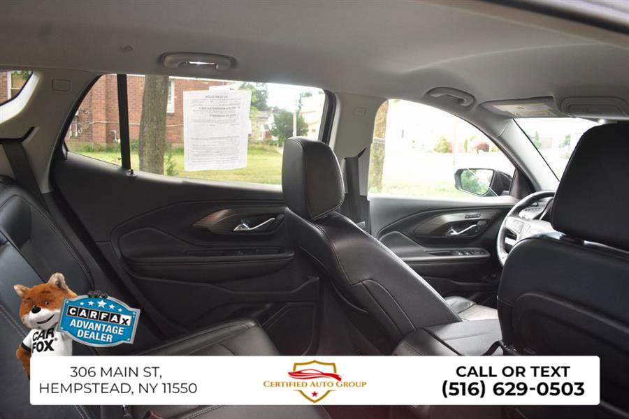 Used 2023 GMC Terrain SLT image 20