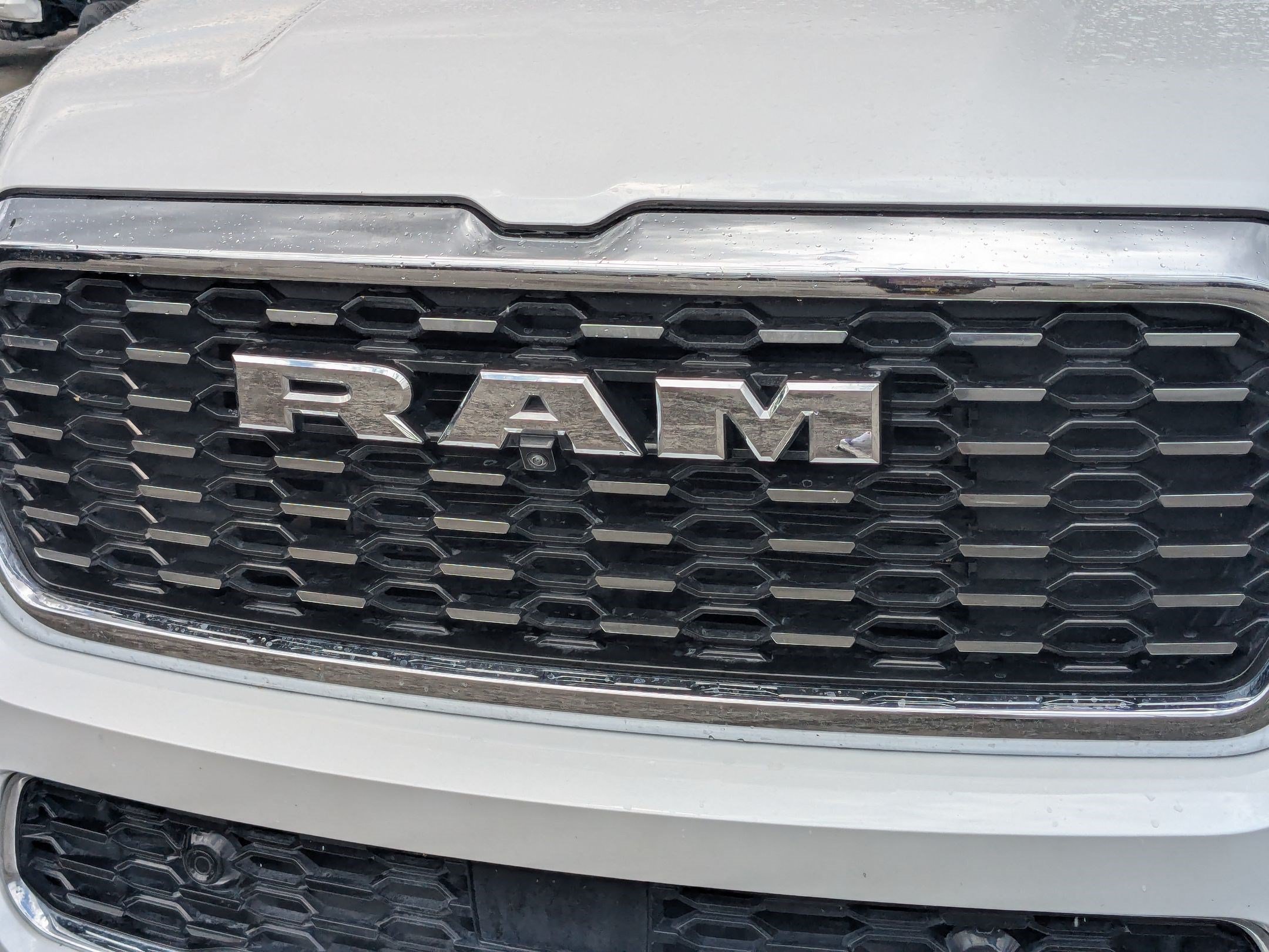 Used 2025 RAM 1500 Tungsten AWD/4WD image 13