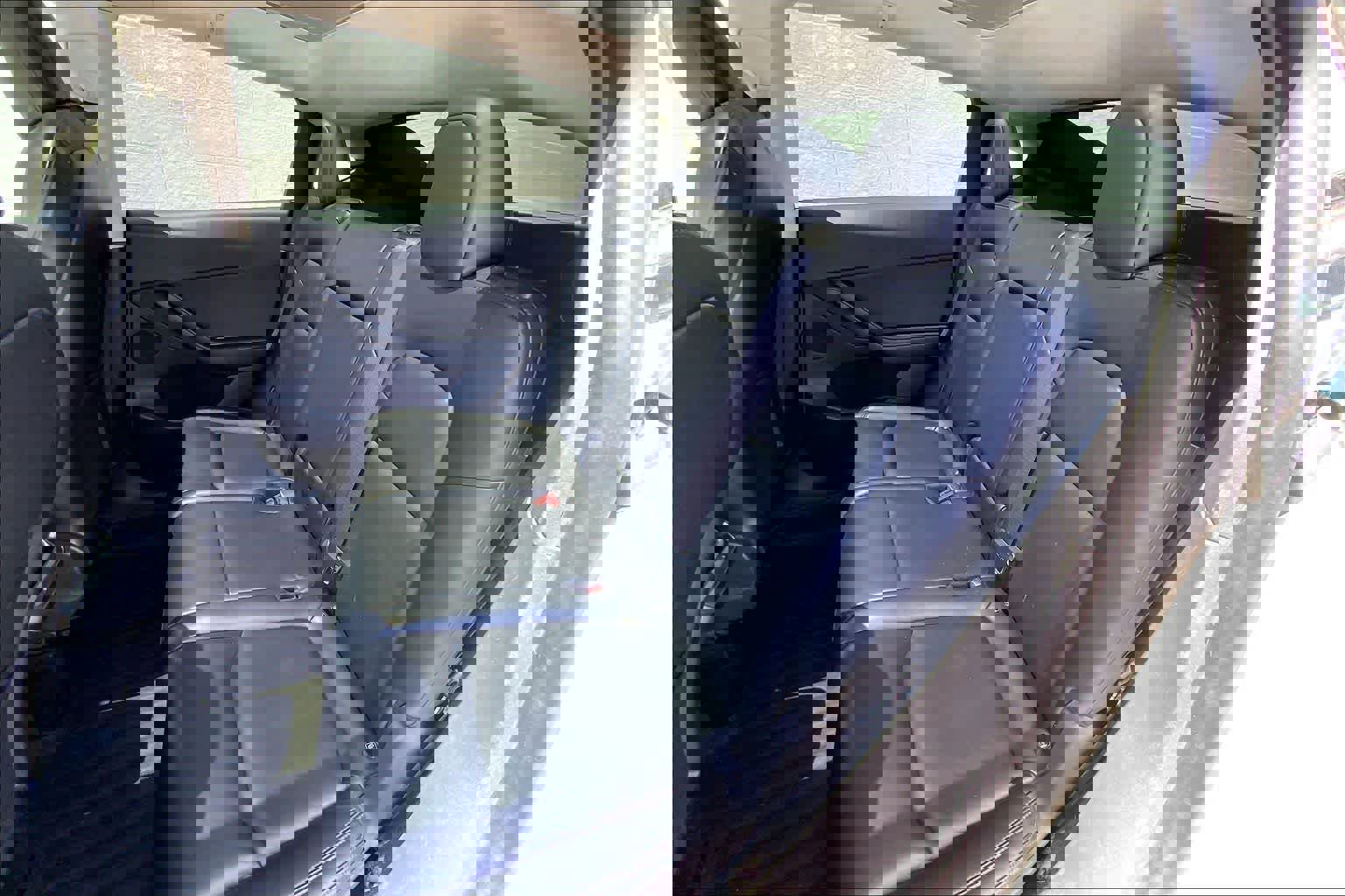 Used 2021 Tesla Model Y 2WD image 28