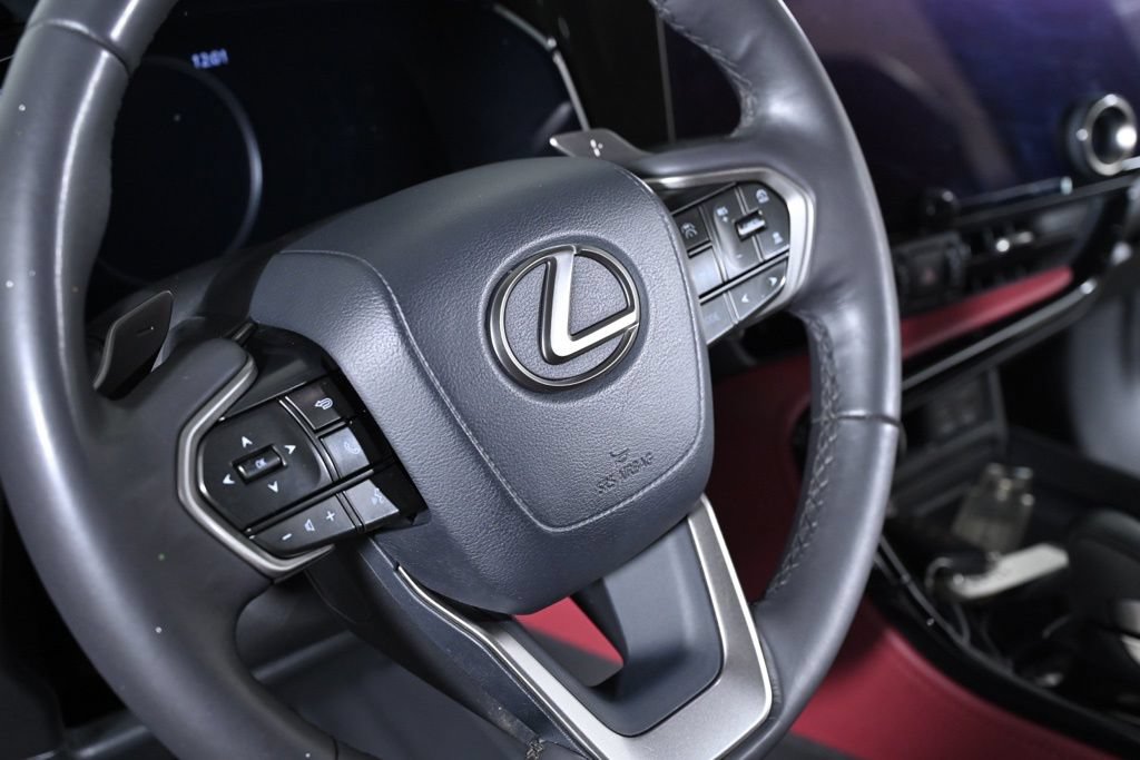 Used 2022 Lexus NX 350 AWD image 12