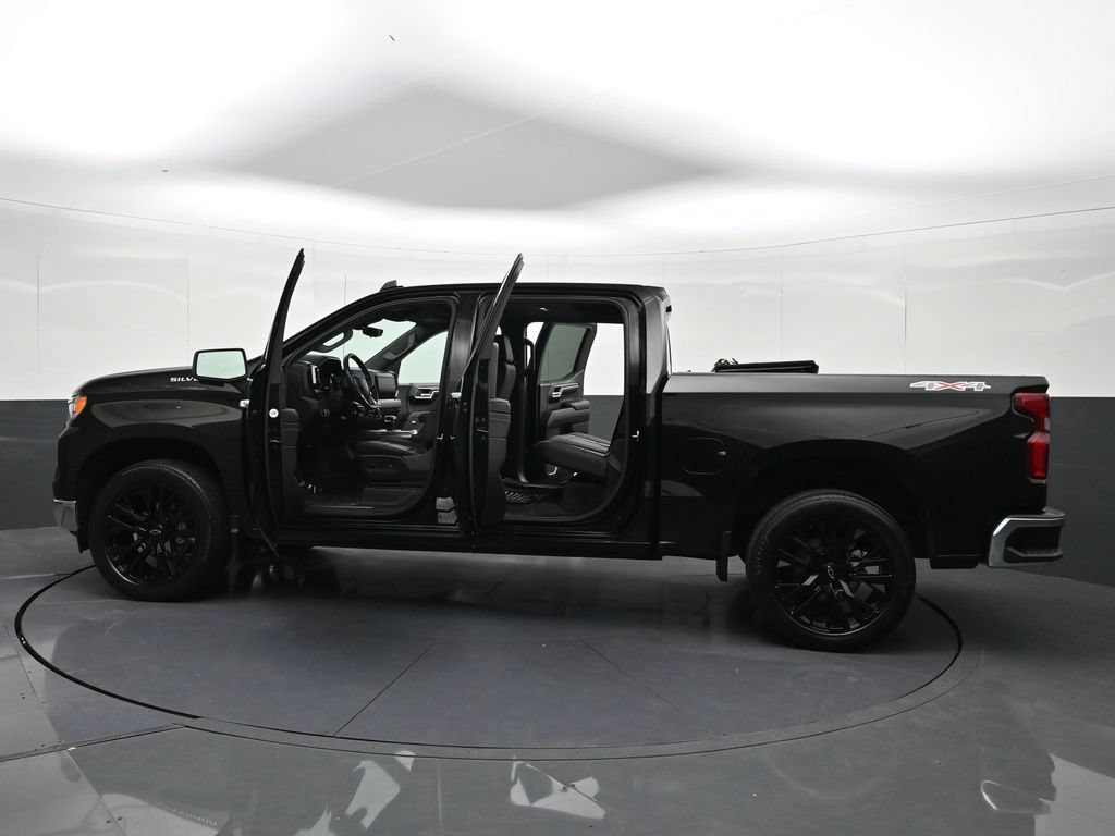 Certified 2022 Chevrolet Silverado 1500 LTZ w/ LTZ Premium Package AWD/4WD image 42