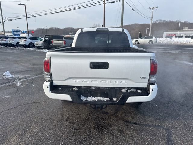 Used 2022 Toyota Tacoma TRD Off-Road w/ Technology Package image 6