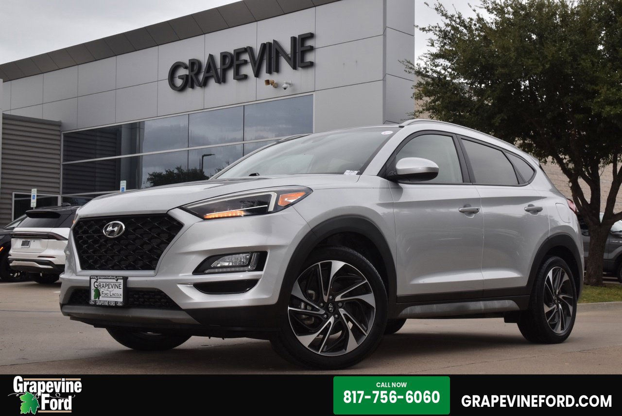 Used 2019 Hyundai Tucson Sport FWD image 1