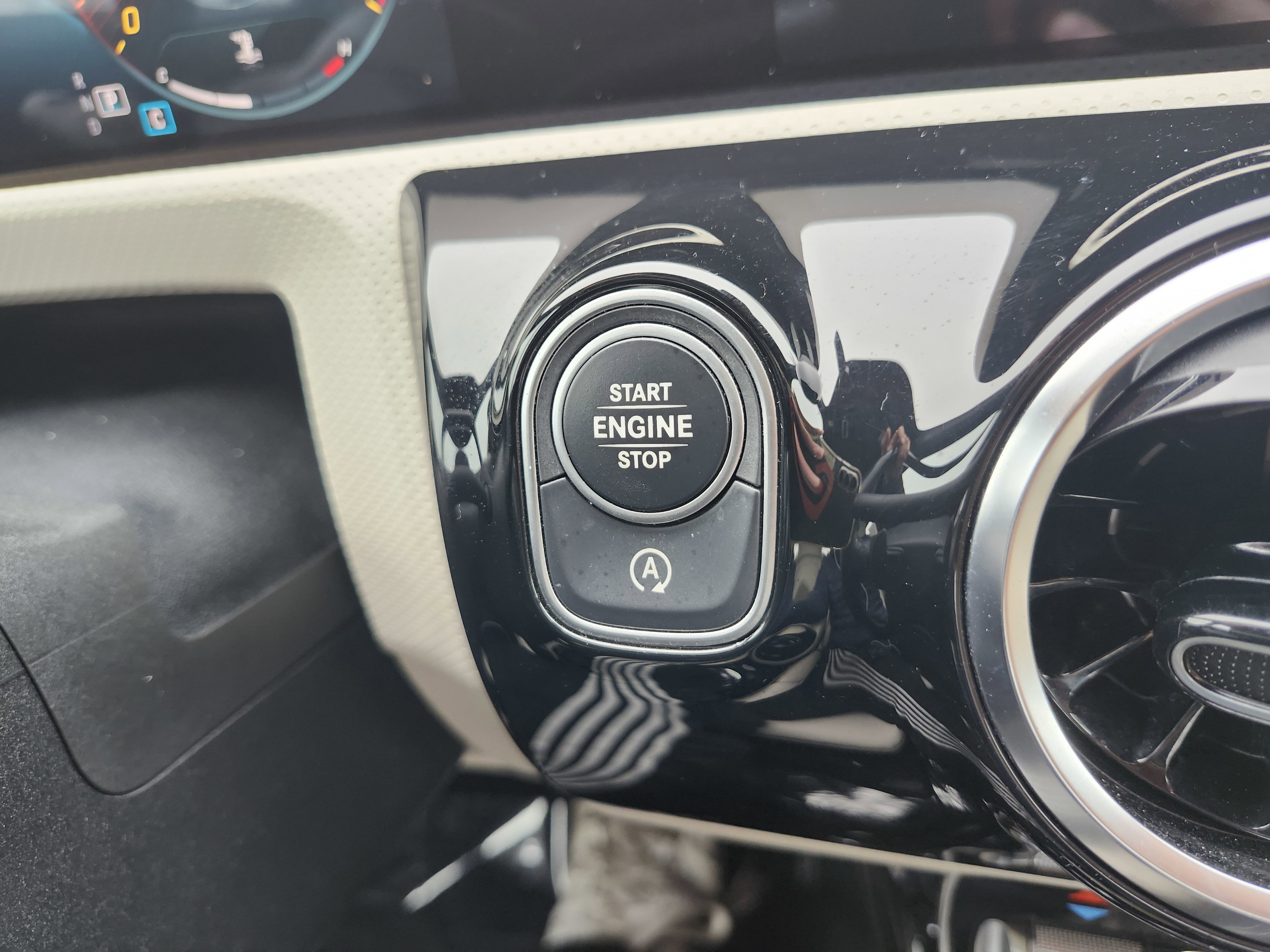 Used 2019 Mercedes-Benz A 220 A 220 image 8