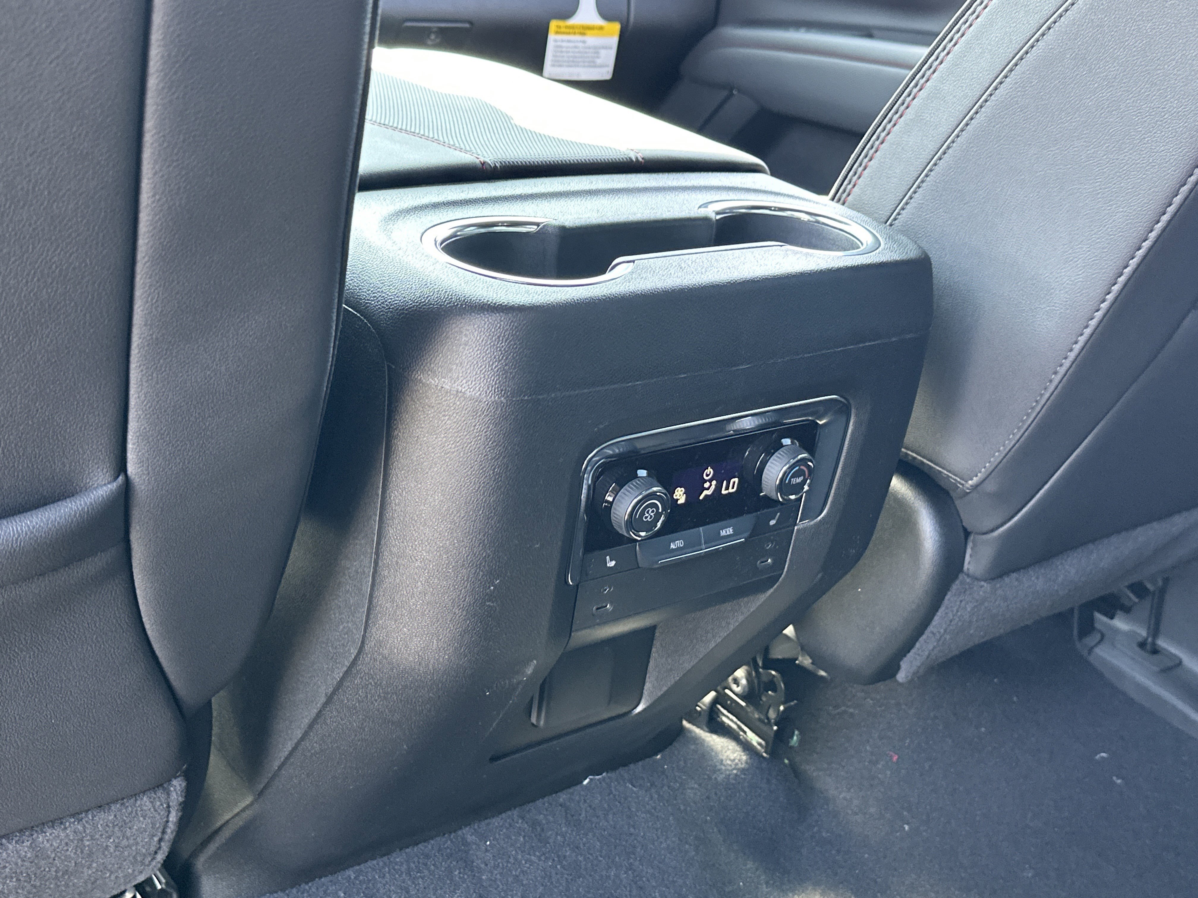 New 2025 Chevrolet Suburban RST w/ Comfort Package image 13