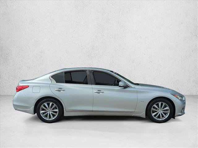 Used 2016 INFINITI Q50 3.0t Premium w/ 3.0T Premium Plus Package AWD/4WD image 5