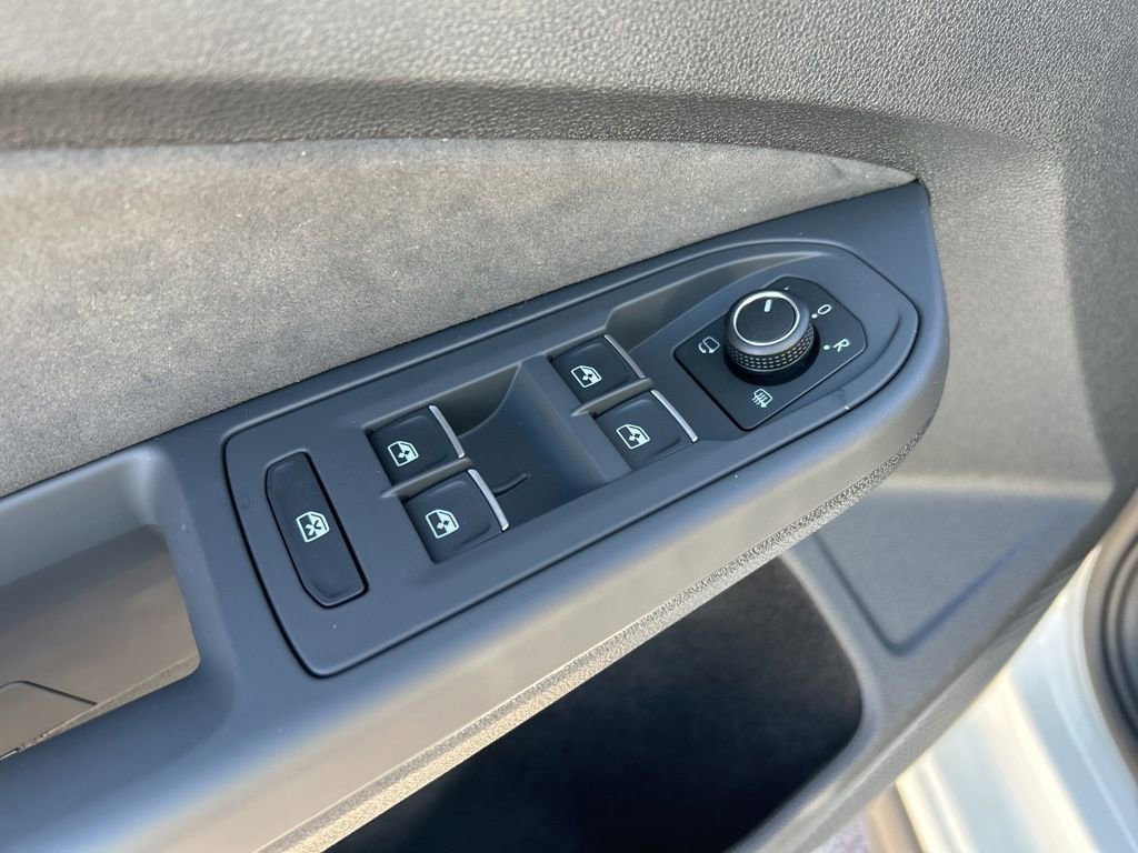 New 2026 Volkswagen GTI SE image 17