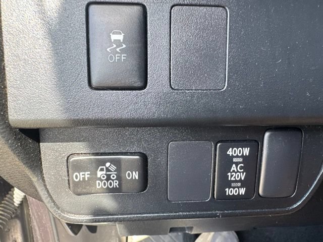 Used 2023 Toyota Tacoma SR5 RWD image 29