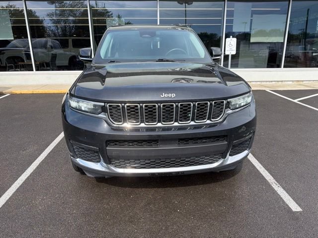 Used 2022 Jeep Grand Cherokee L Limited w/ Trailer Tow Group (B) AWD/4WD image 2