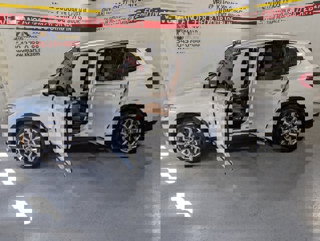 Used 2018 BMW X3 xDrive30i image 12