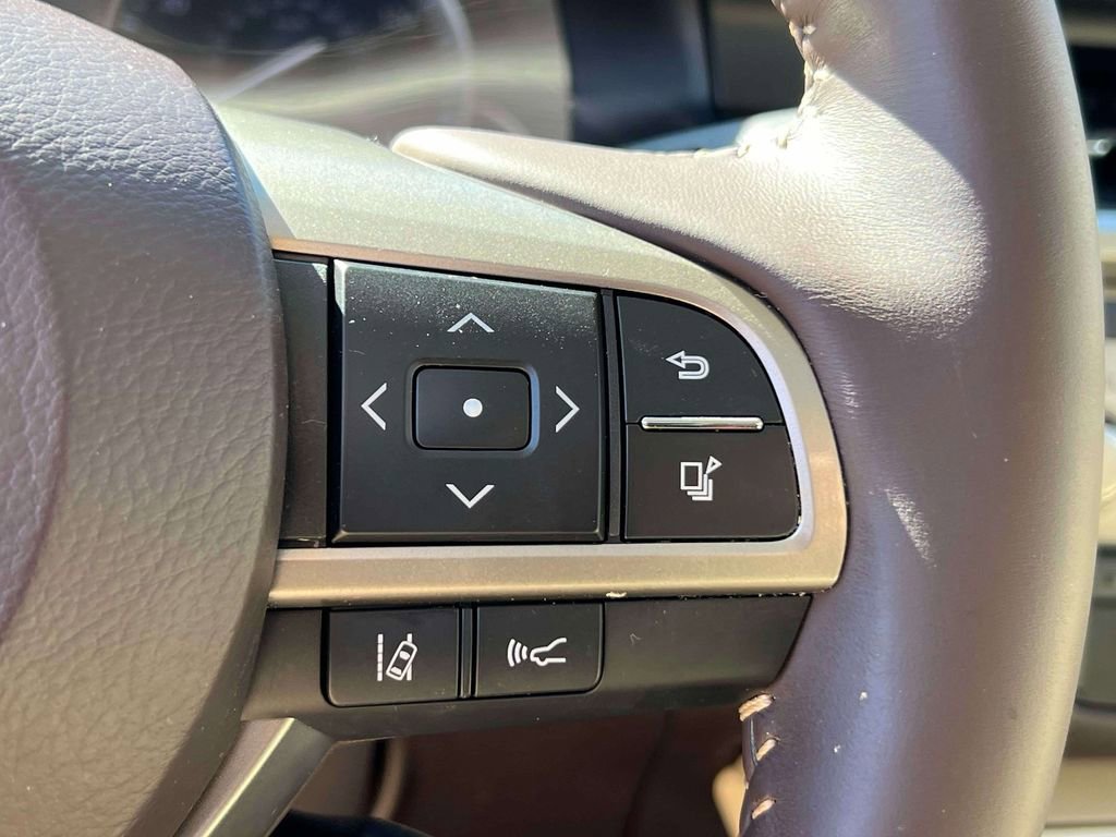 Used 2017 Lexus ES 350 w/ Navigation System Package image 22