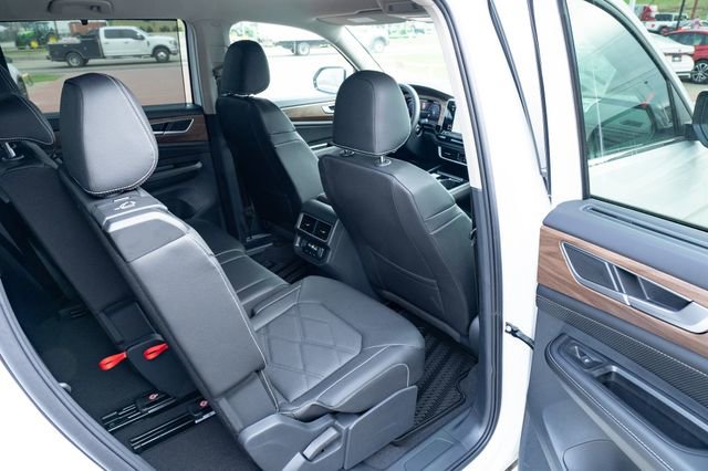 New 2026 Volkswagen Atlas SE image 38