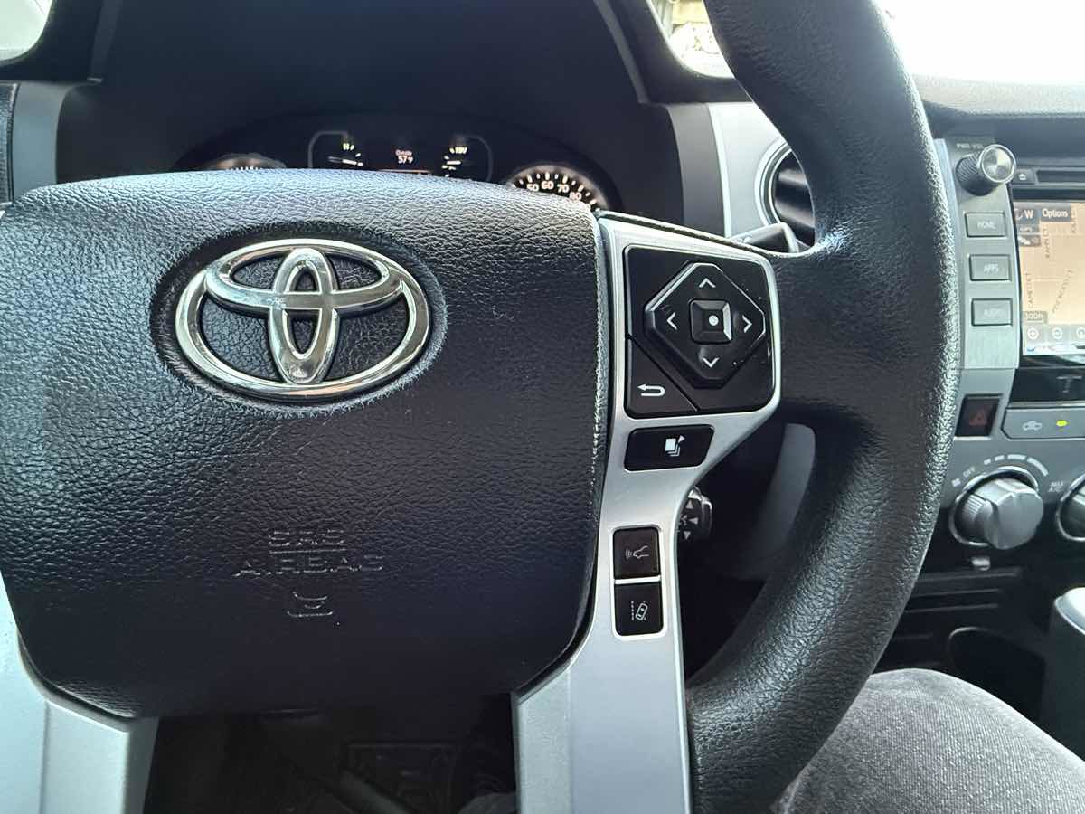 Used 2018 Toyota Tundra SR5 w/ TRD Off Road Package image 23