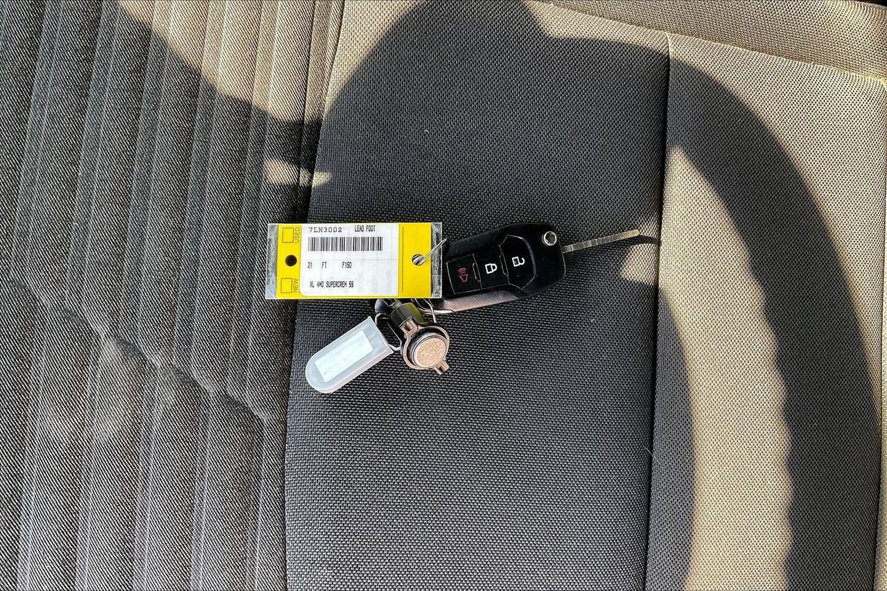 Used 2021 Ford F150 XL w/ STX Appearance Package image 32