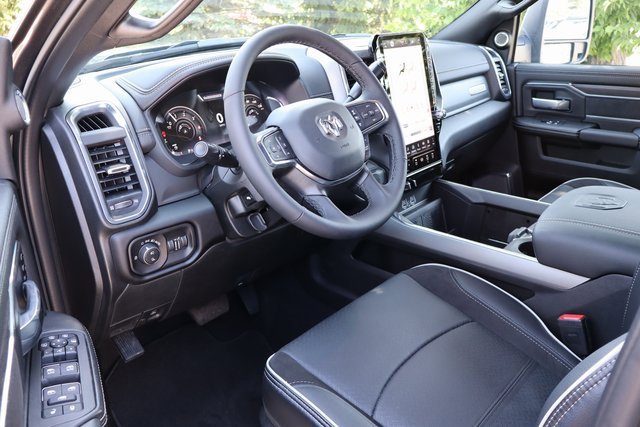 Used 2025 RAM 2500 Laramie image 16