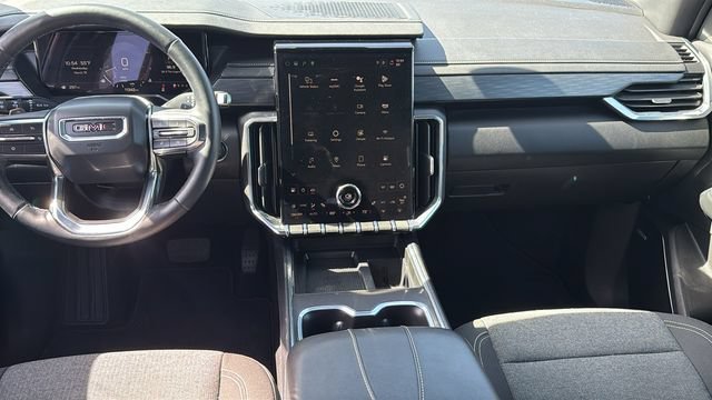 Used 2025 GMC Acadia Elevation FWD image 28