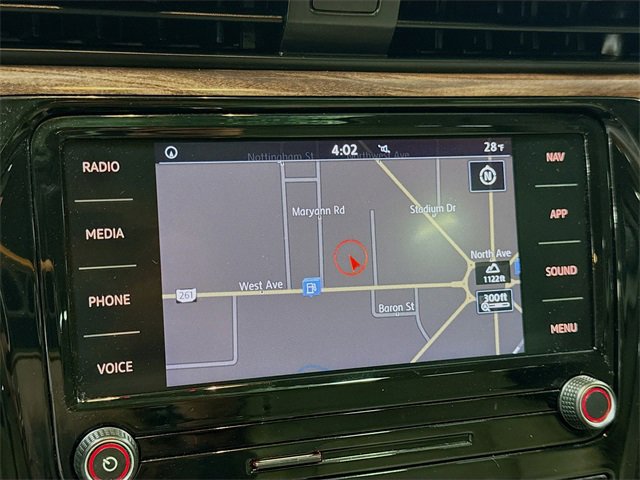 Used 2020 Volkswagen Passat 2.0T SEL image 15