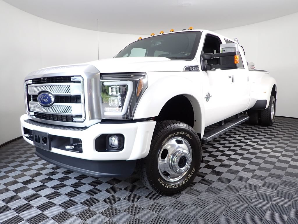 Used 2014 Ford F450 Platinum AWD/4WD image 2