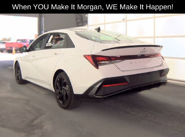 Used 2026 Hyundai Elantra Sport FWD image 7