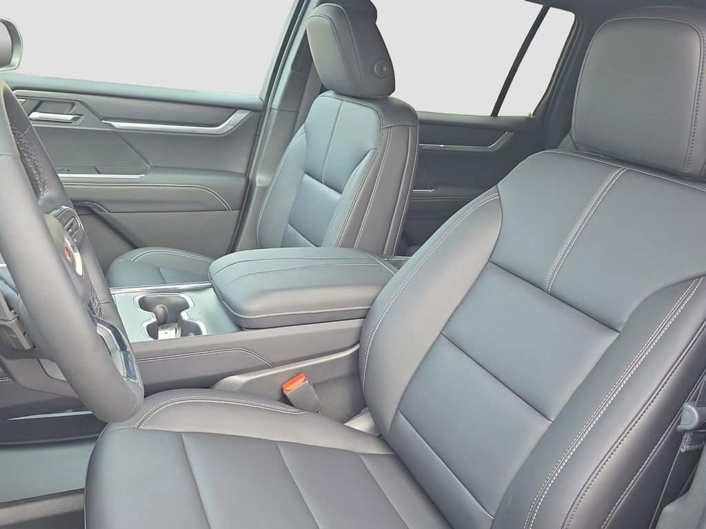 New 2026 GMC Acadia Elevation w/ Elevation Premium Package AWD/4WD image 7