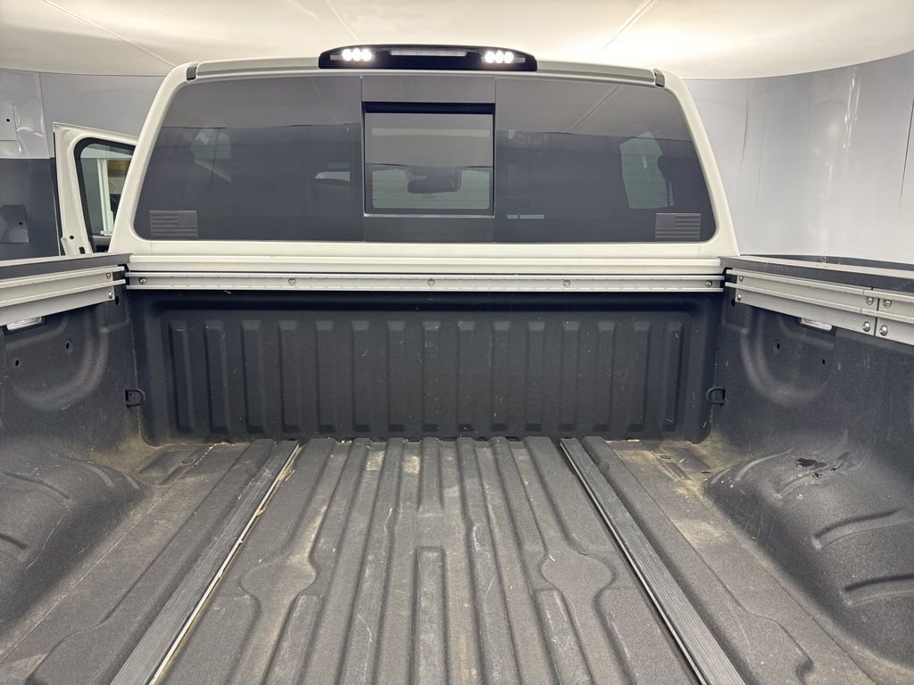 Used 2021 Nissan Titan PRO-4X w/ Pro-4x Convenience Package AWD/4WD image 41