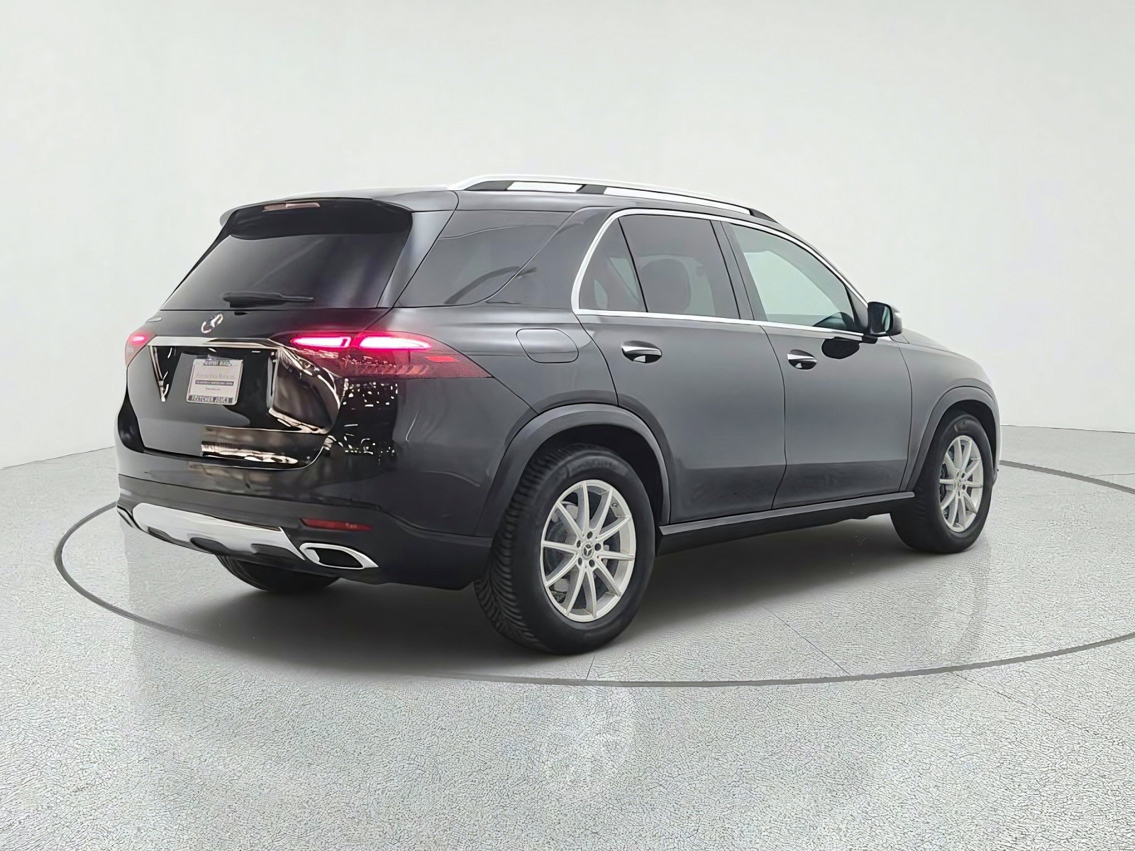 Certified 2025 Mercedes-Benz GLE 350 4MATIC image 5