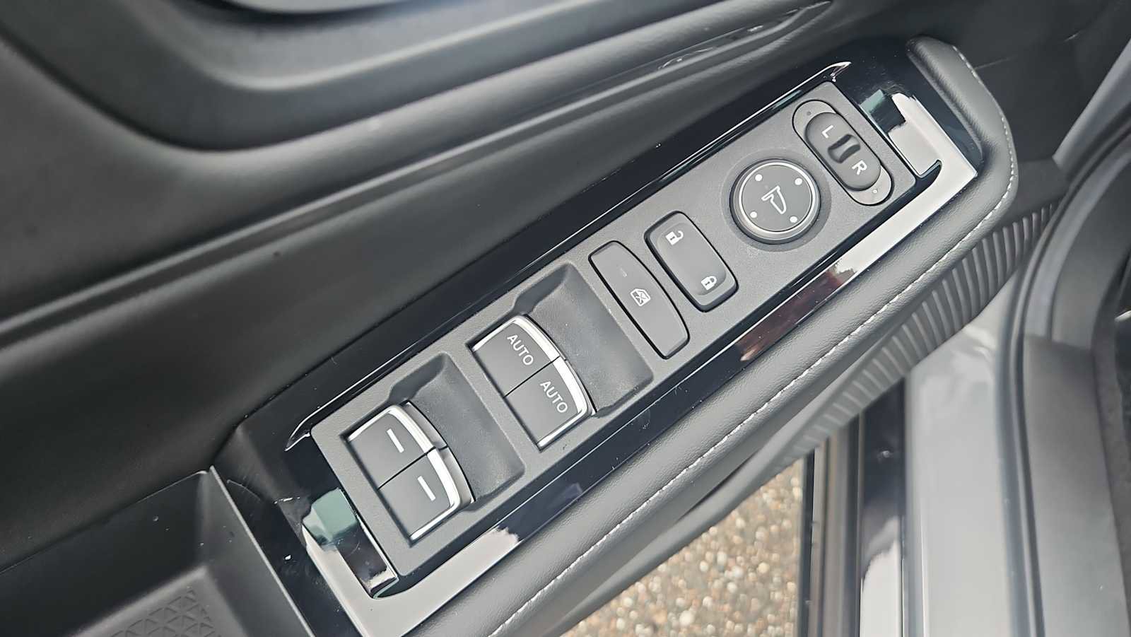 Used 2025 Honda Accord Touring image 15