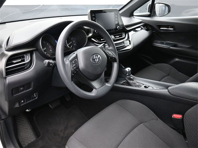 Used 2019 Toyota C-HR XLE image 18