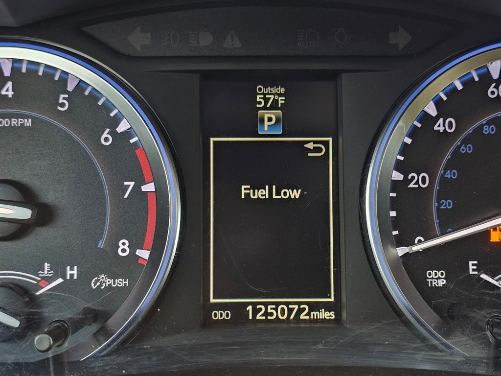 Used 2016 Toyota Highlander XLE image 7