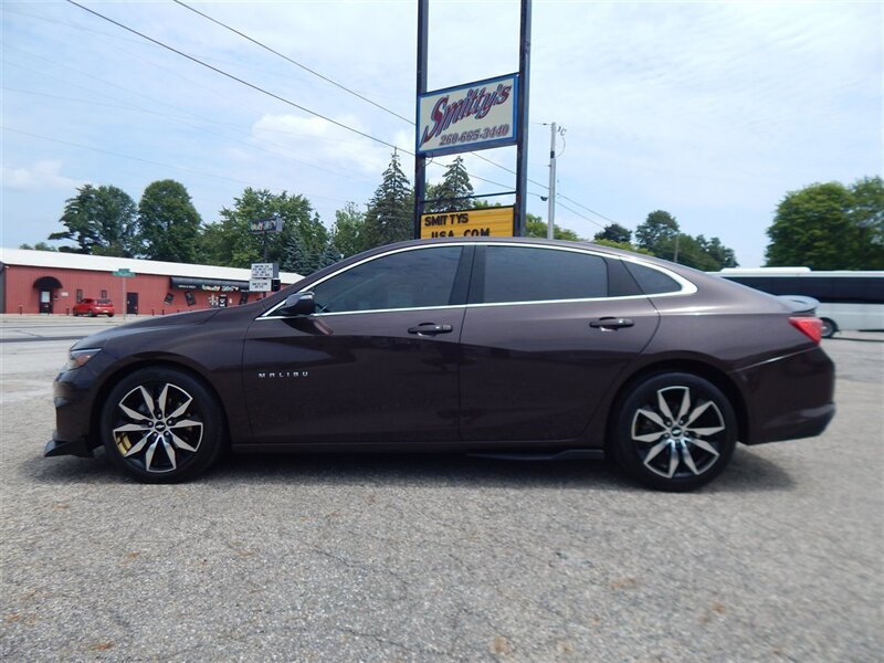 Used 2016 Chevrolet Malibu LT w/ Leather Package FWD image 1