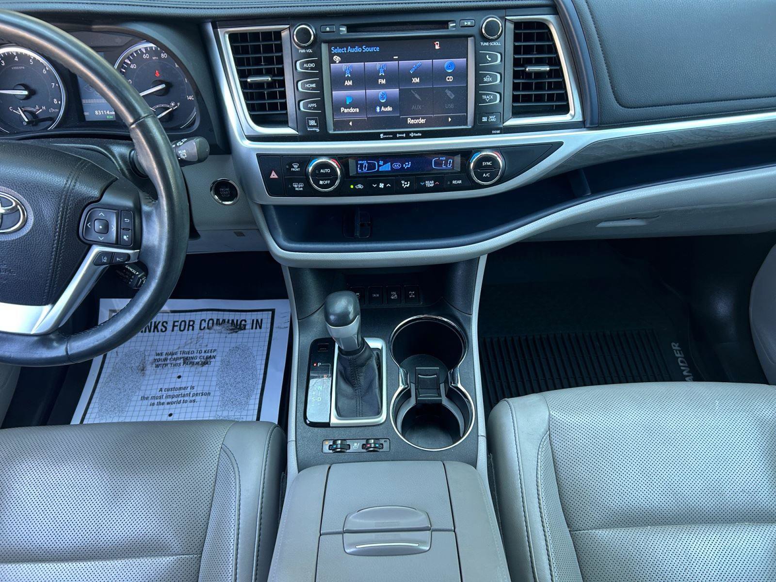 Used 2017 Toyota Highlander Limited Platinum image 11