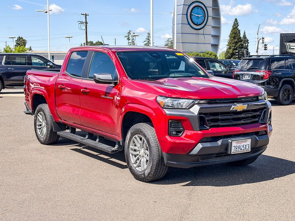 Used 2023 Chevrolet Colorado LT w/ LT Convenience Package II image 5