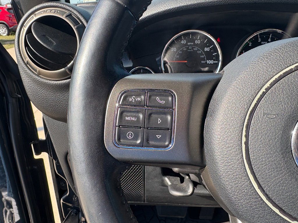 Used 2018 Jeep Wrangler Golden Eagle image 13