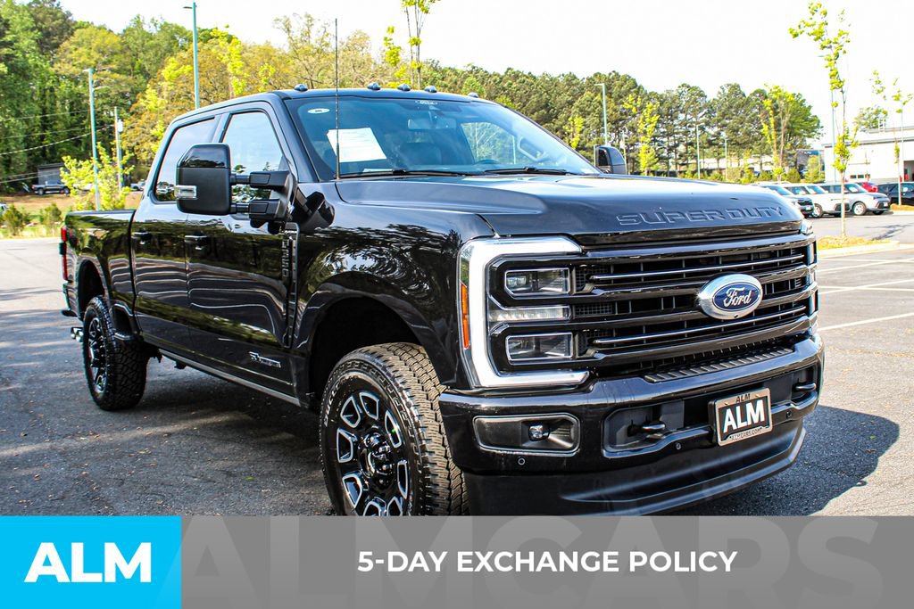 Used 2025 Ford F350 Platinum AWD/4WD image 3