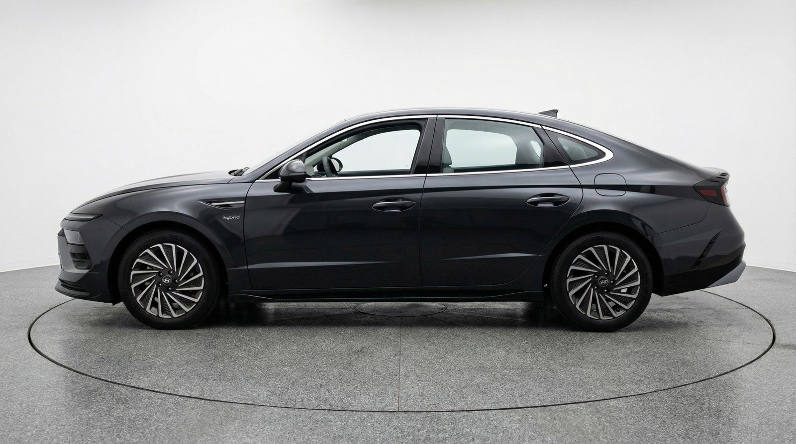 Used 2025 Hyundai Sonata SEL image 5