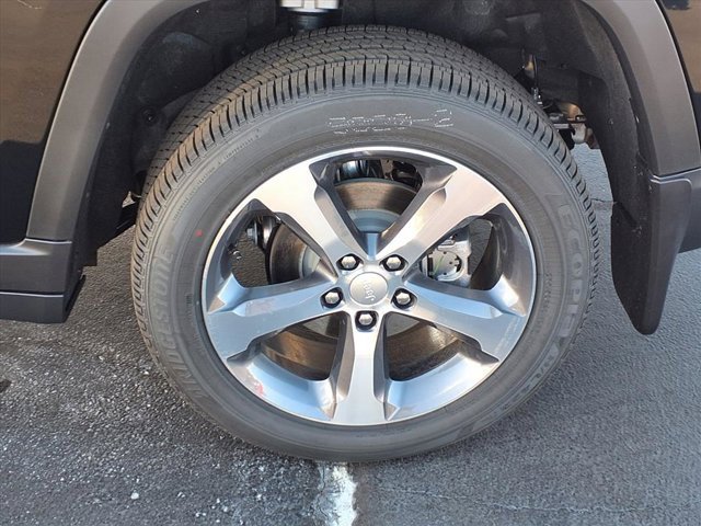 New 2025 Jeep Grand Cherokee Limited w/ MOPAR Finishing Package image 20