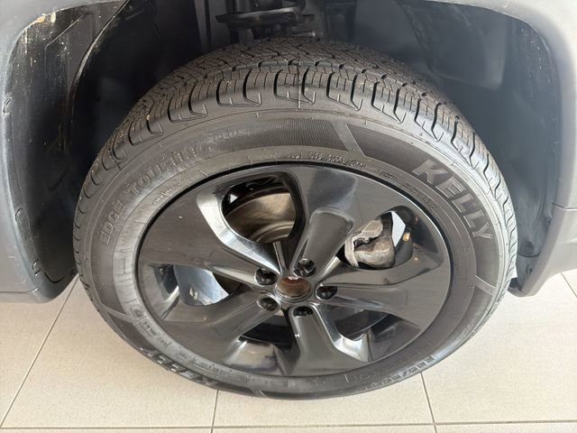 Used 2018 Jeep Compass Latitude AWD/4WD image 14