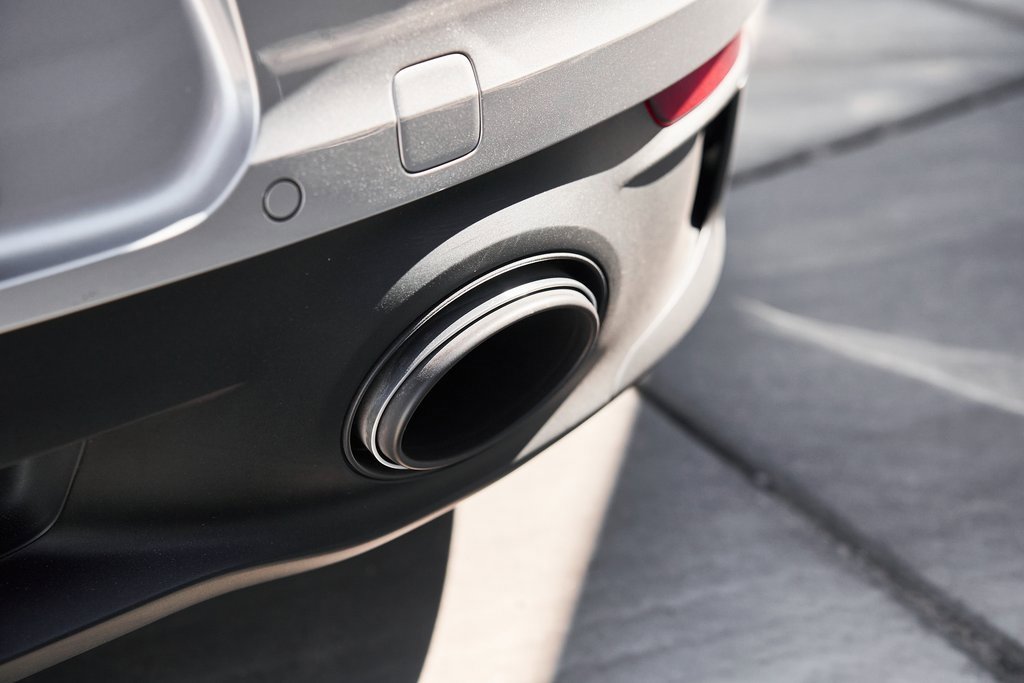 Used 2024 Porsche 911 Carrera GTS w/ Premium Package image 11