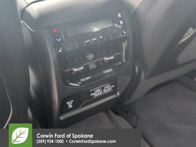 Used 2021 Jeep Grand Cherokee L Limited w/ Trailer Tow Group (B) image 23