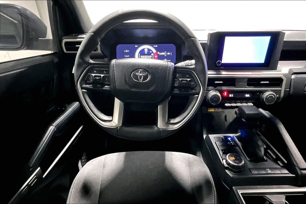 Used 2025 Toyota 4Runner TRD Off-Road image 7