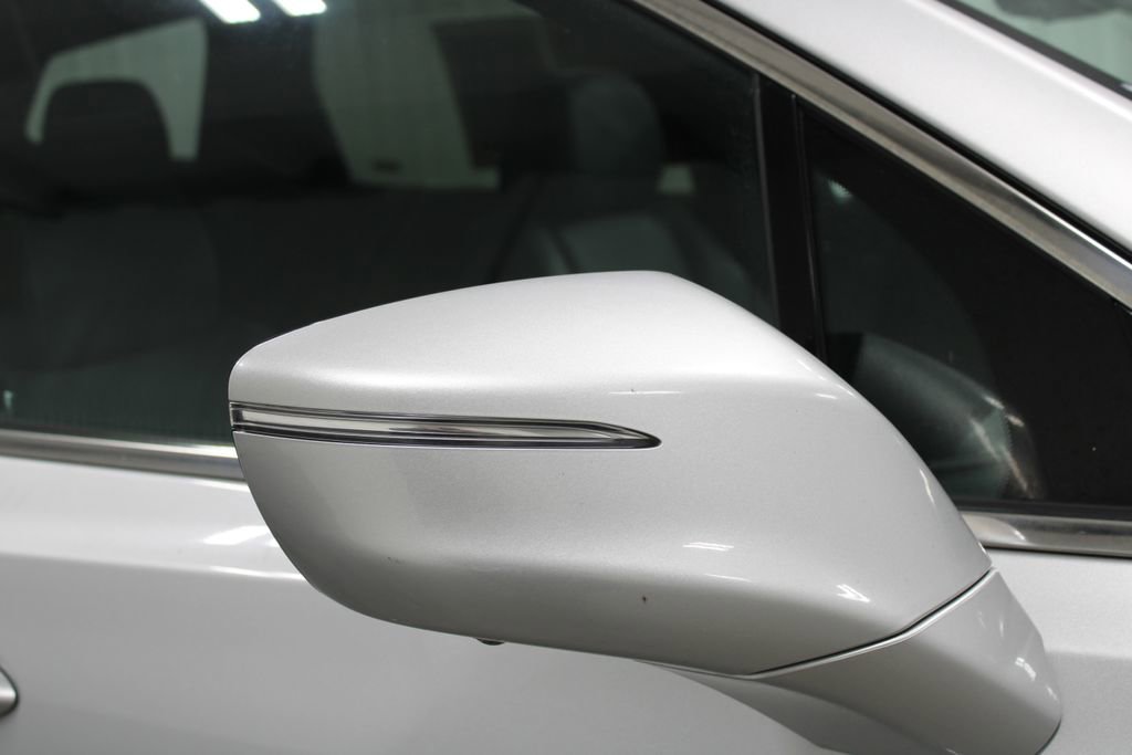 Used 2022 Buick Enclave Premium image 12