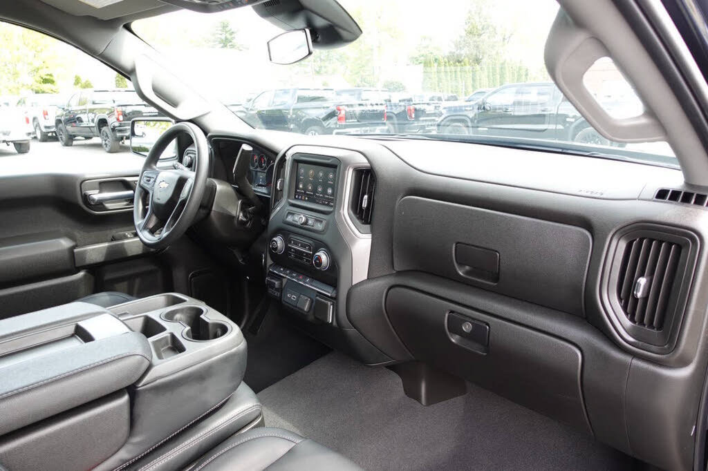 Used 2023 Chevrolet Silverado 1500 Custom w/ LPO, Dark Essentials Package AWD/4WD image 33