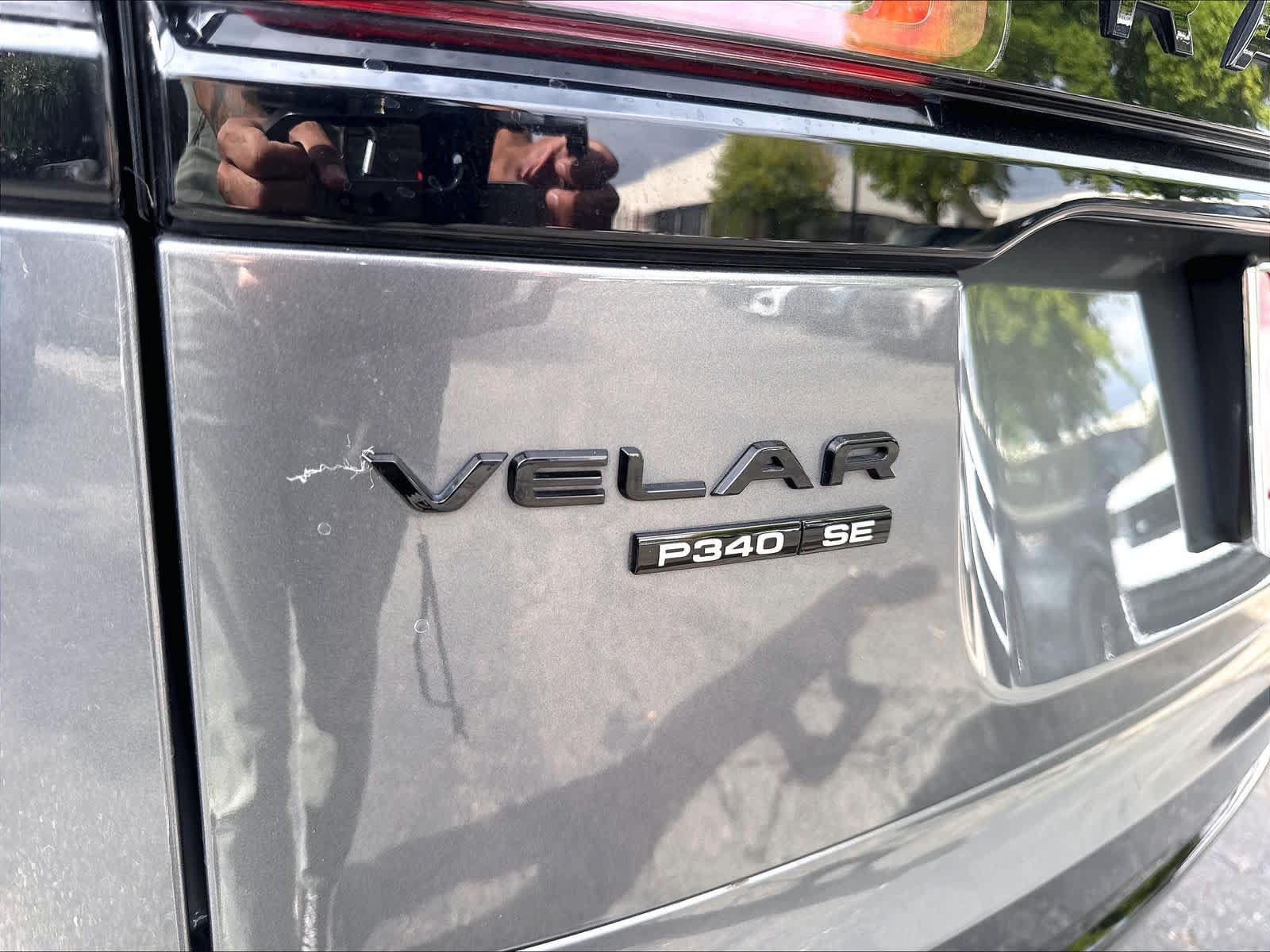Used 2019 Land Rover Range Rover Velar R-Dynamic SE AWD/4WD image 8