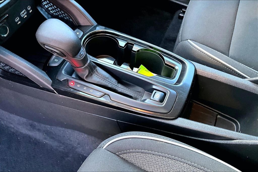 Used 2022 Chevrolet TrailBlazer LT w/ Convenience Package image 16