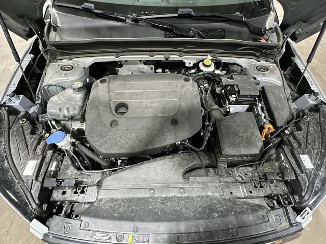 Used 2025 Volvo XC40 B5 Core w/ Protection Package Premier image 22