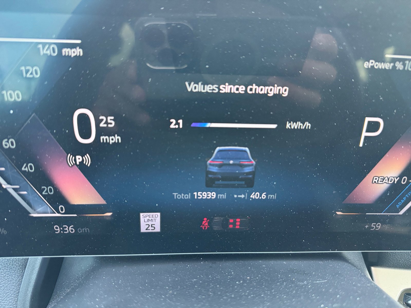 Used 2024 BMW iX xDrive50 w/ Premium Package image 11