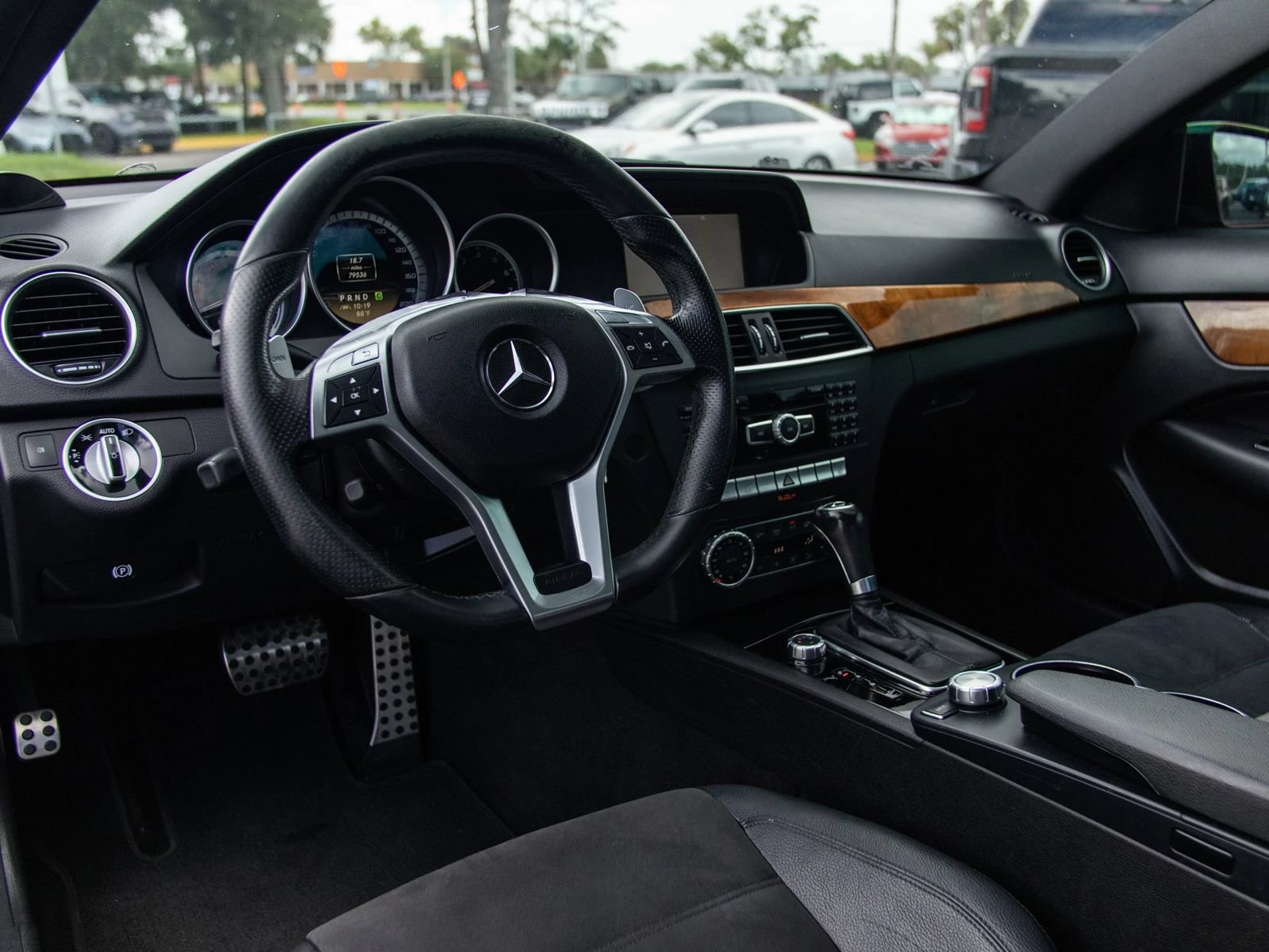 Used 2012 Mercedes-Benz C 63 AMG Coupe w/ Comand Single Disc Pkg image 17