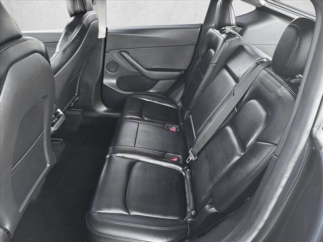 Used 2021 Tesla Model Y Long Range image 18